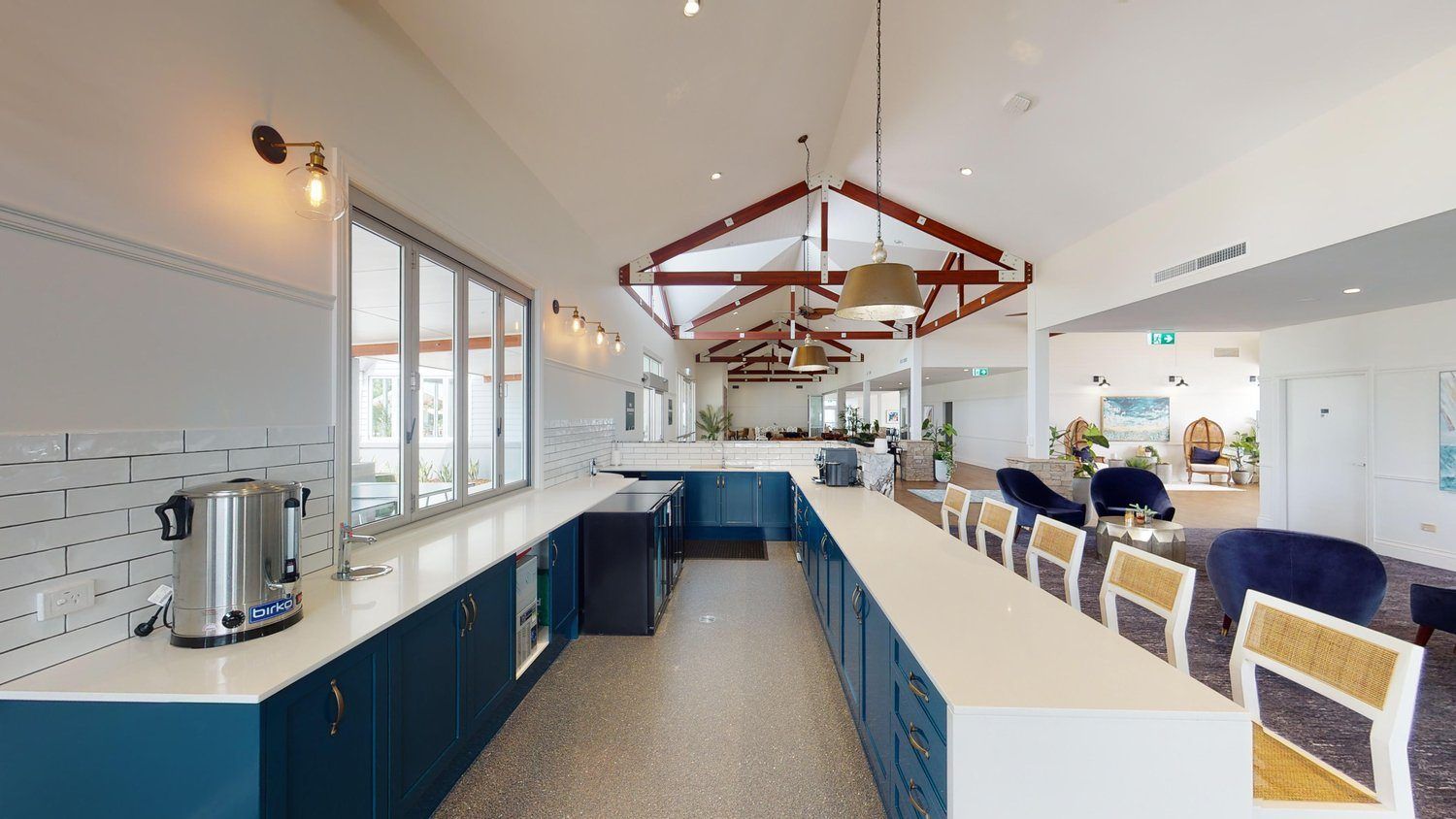 Designer Living, Outdoor Kitchen