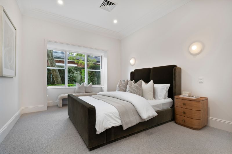 Spacious Contemporary Villa