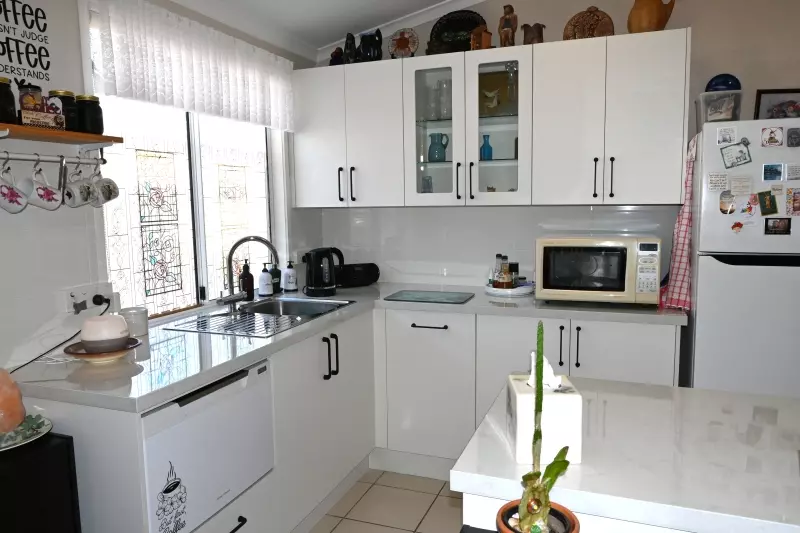 The Palms Village - Over 55's pet friendly Lifestyle Village