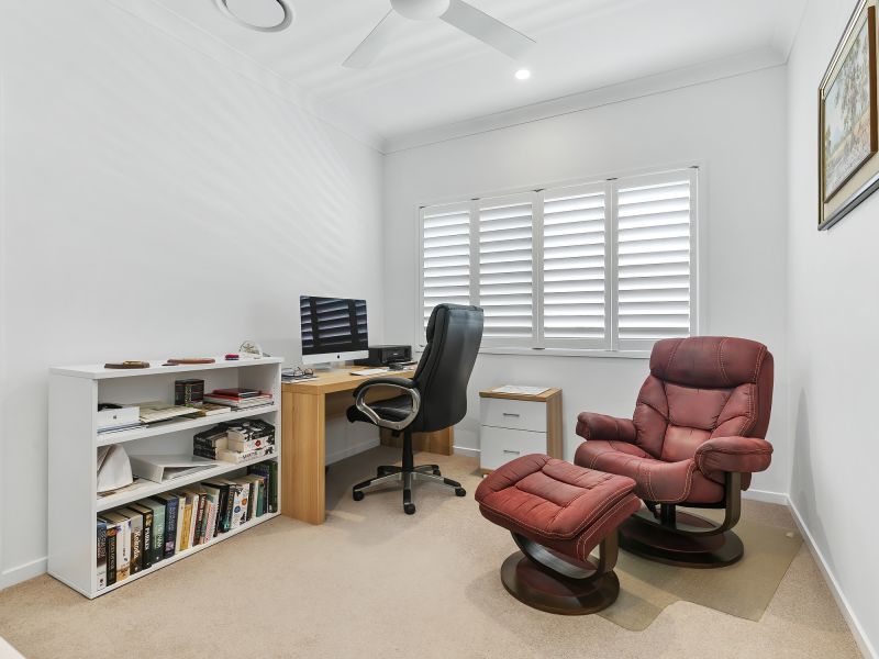 Site 230 - Established Peregrine