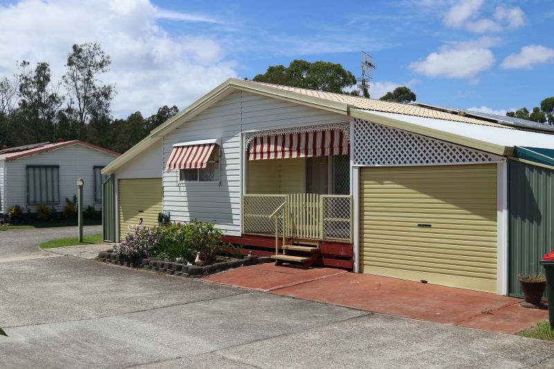 Tweed Broadwater Village, an Over 50’s Pet Friendly Lifestyle Village. 