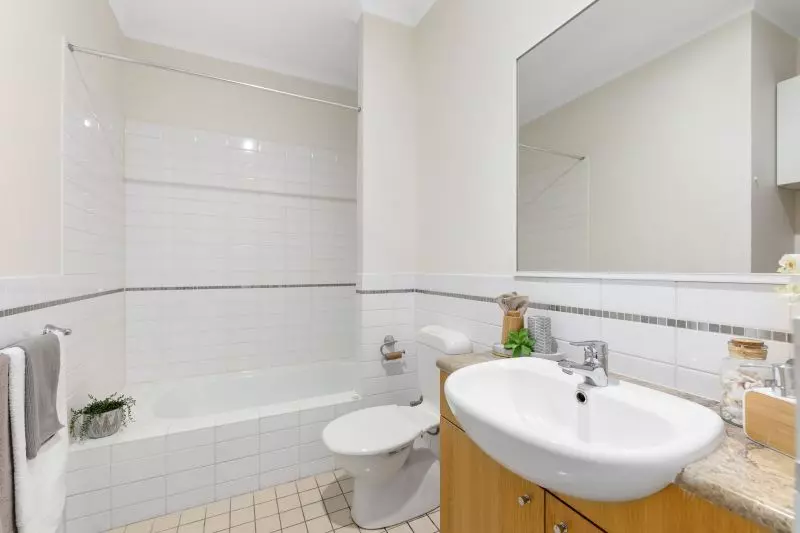 Modern Living in Prime Location!