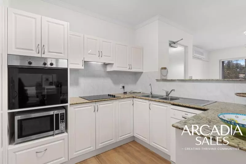 Three Bedroom Retirement Home, Don't Miss Out.....