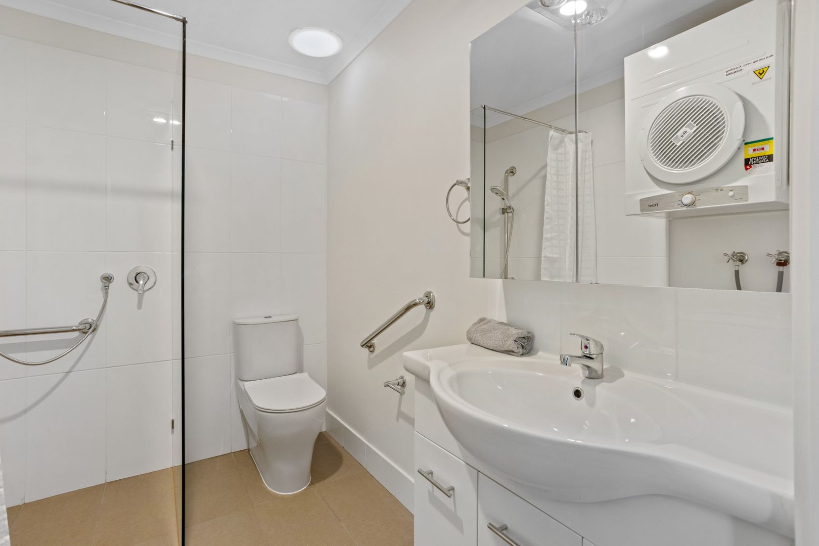 18/104 Country Club Drive Safety Beach, VIC 3936