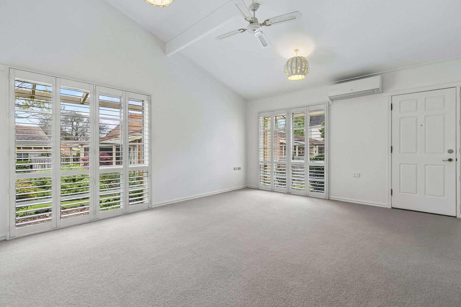 Light, Spacious and Ready to Love - Unit 20 Fiddlers Green