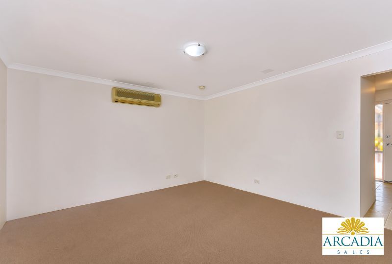 ARCADIA WATERS MADDINGTON - 2 Bedrooms and Stone Bench Tops