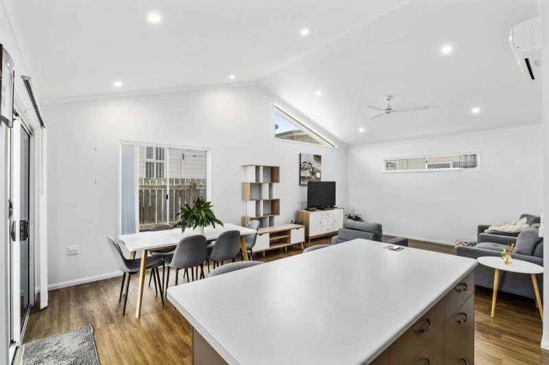 Modern Comfort - Spacious Two Bedroom Home with Study