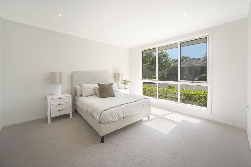 Spacious Coastal Villa with Room to Move