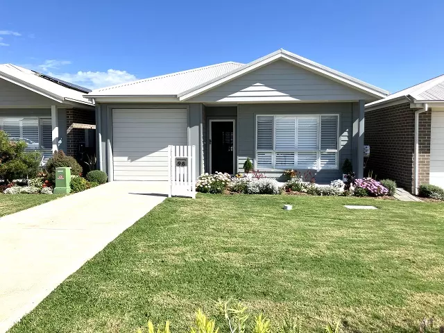 Perfect Position 2-Bedroom Home in Prestigious Over 50’s Lifestyle Village