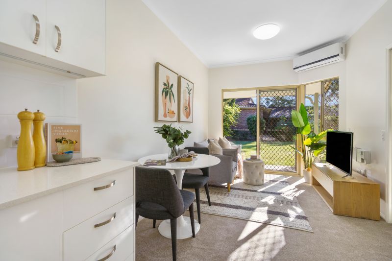 One bedroom apartment with services - Under refurbishment