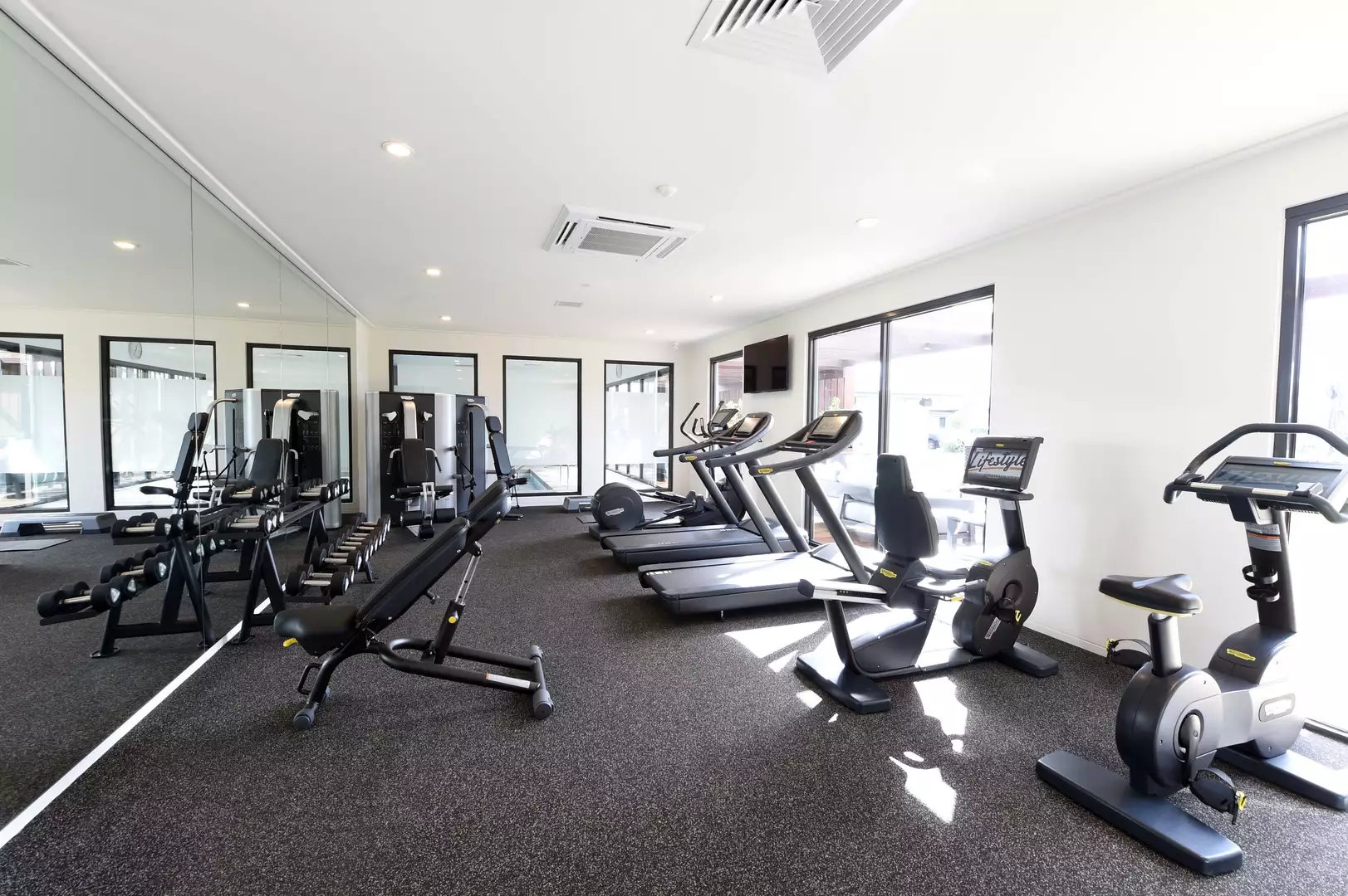 Lifestyle Kaduna Park - Experience a beautiful blend of laid-back ease and a vibrant, friendly community that’s sure to please! Downsize to a place for every pace.