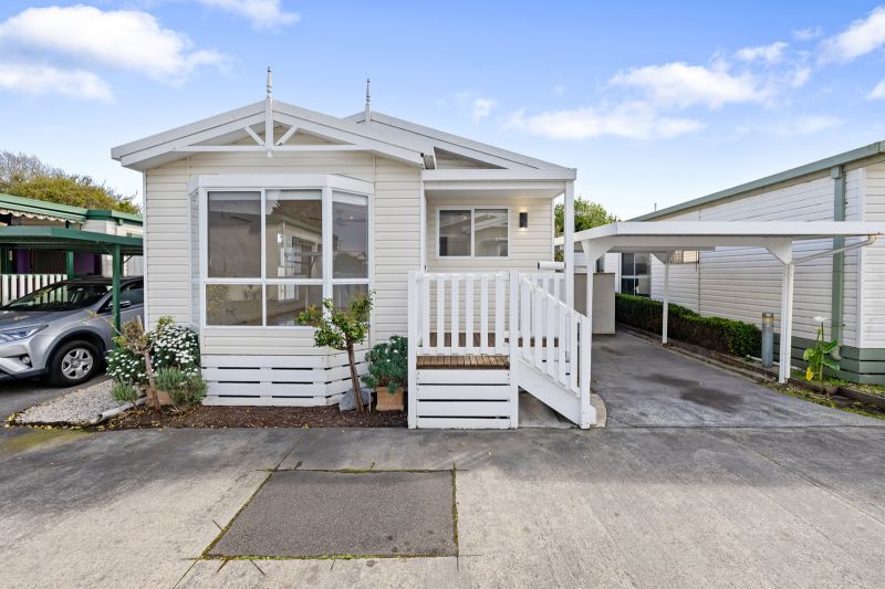 Stunning Two-bedroom Haven