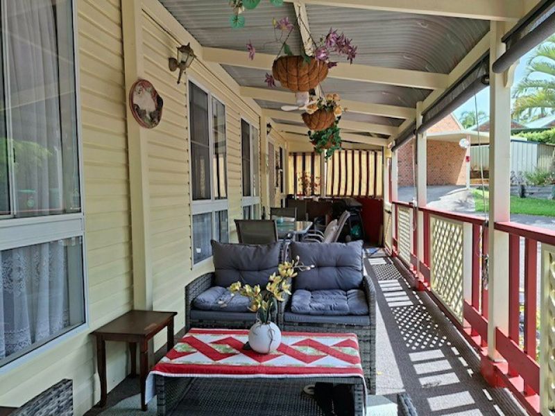 Coastal Gem with effortless living.