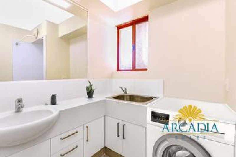 ARCADIA WATERS BICTON - Welcome To Your New Home