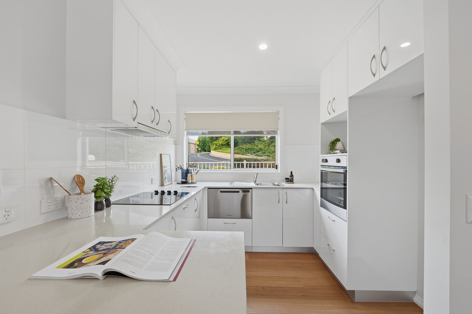Westerly Facing Villa With Attached Garage