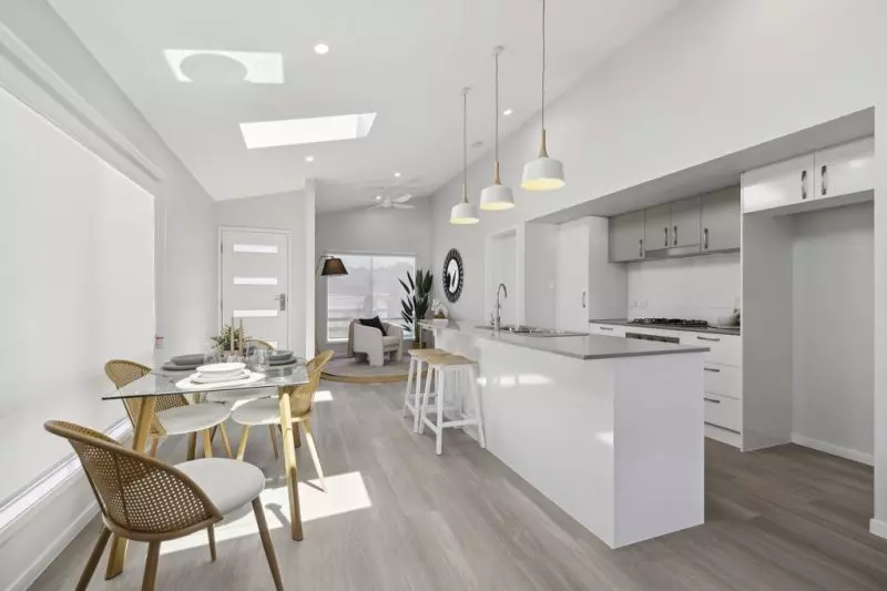 MOVE IN READY WITH MANY EXTRAS