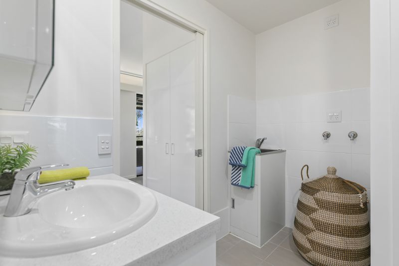 1 bed plus study villa in great location. Currently under construction