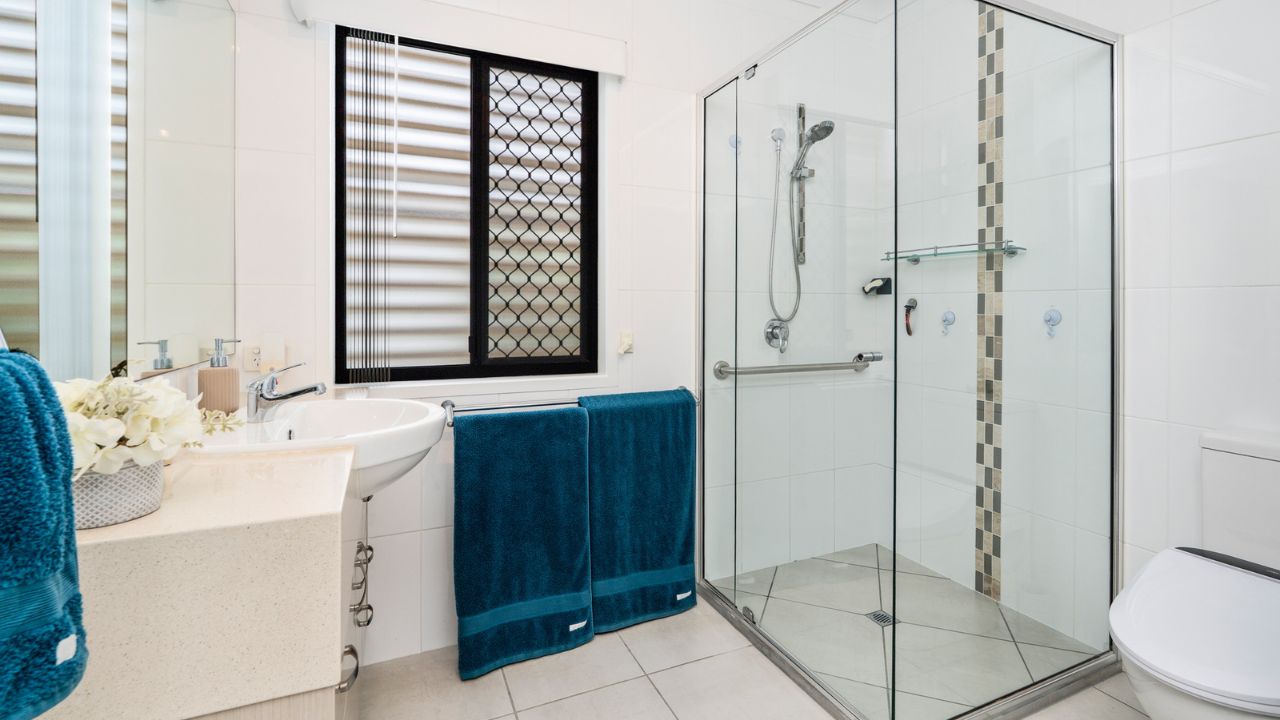 Quiet Location, Great Position, Low Maintenance!