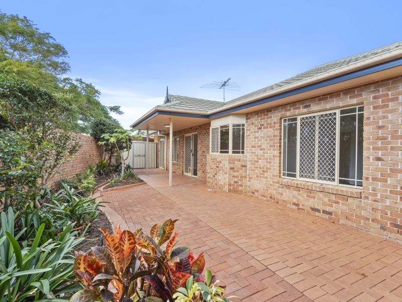 Rarely Available 3 Bed plus Study Villa