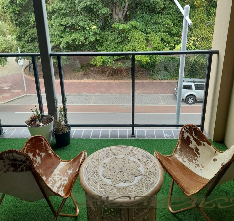 Stunning Views, Central Living!