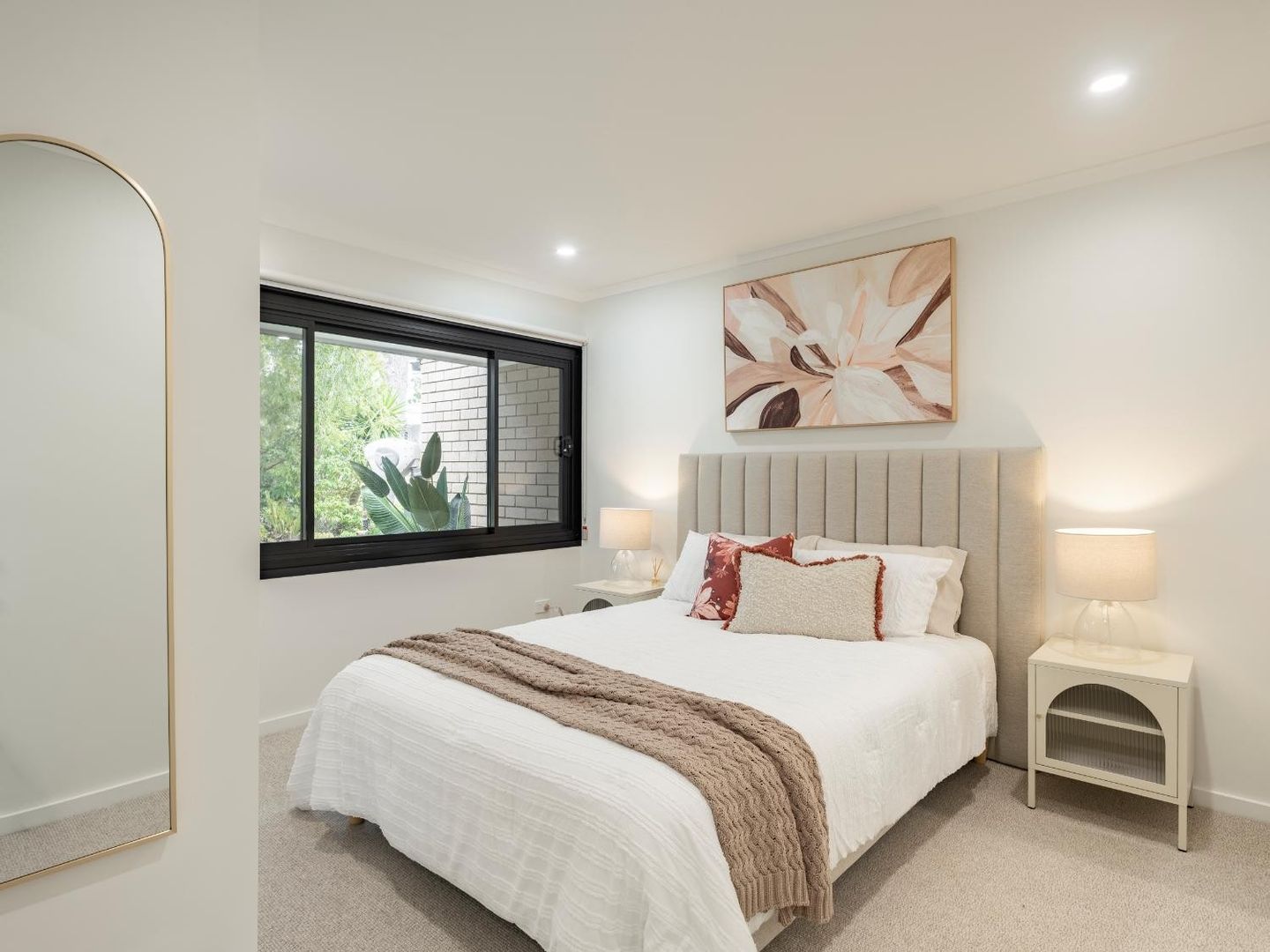 One Bedroom Villa - For Sale $575,000