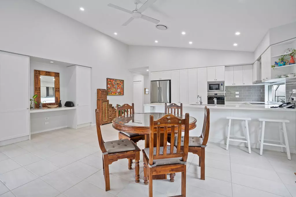 158 Holbrooke by Palm Lake Resort