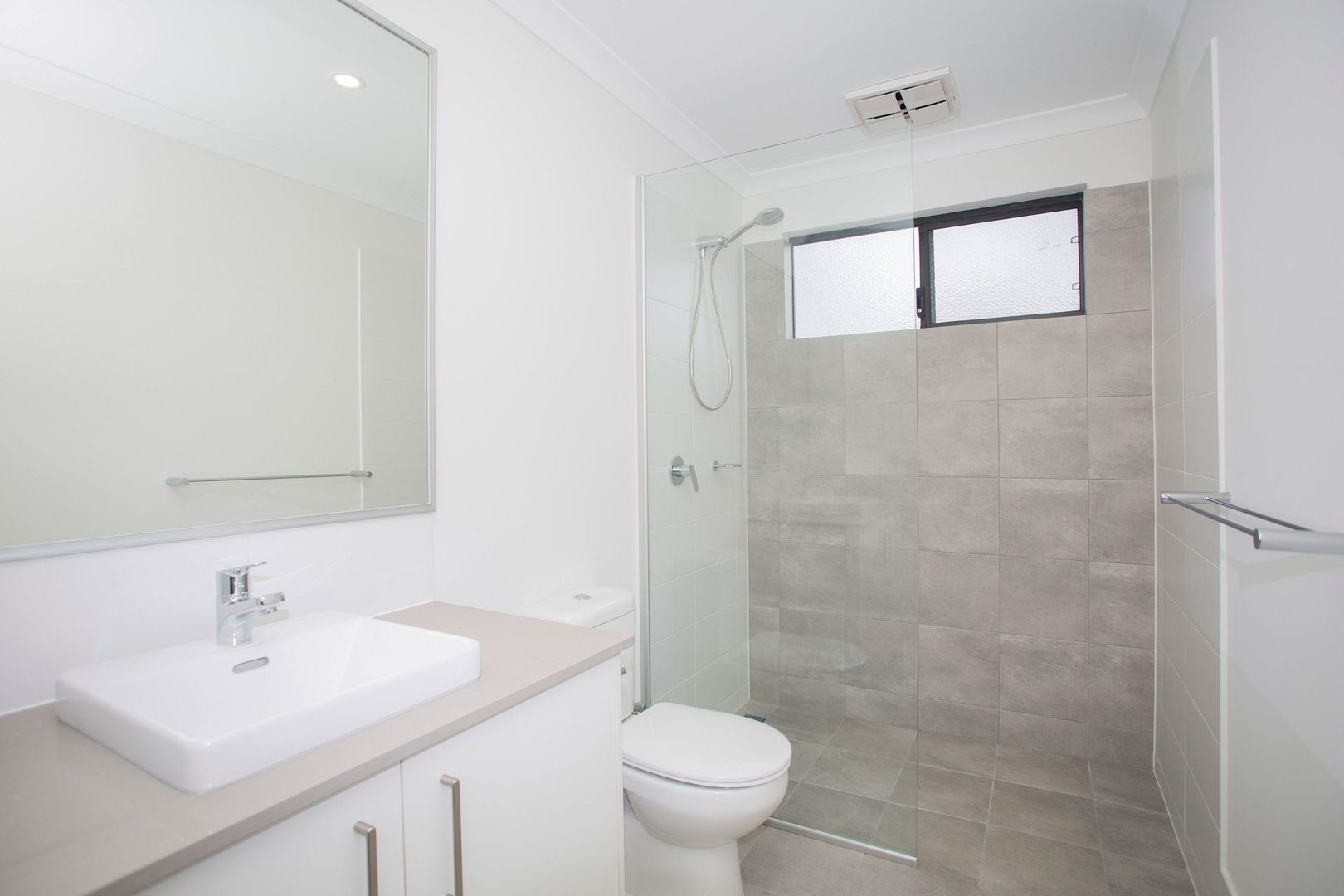 A light-filled Modern 3-bedroom | New Build