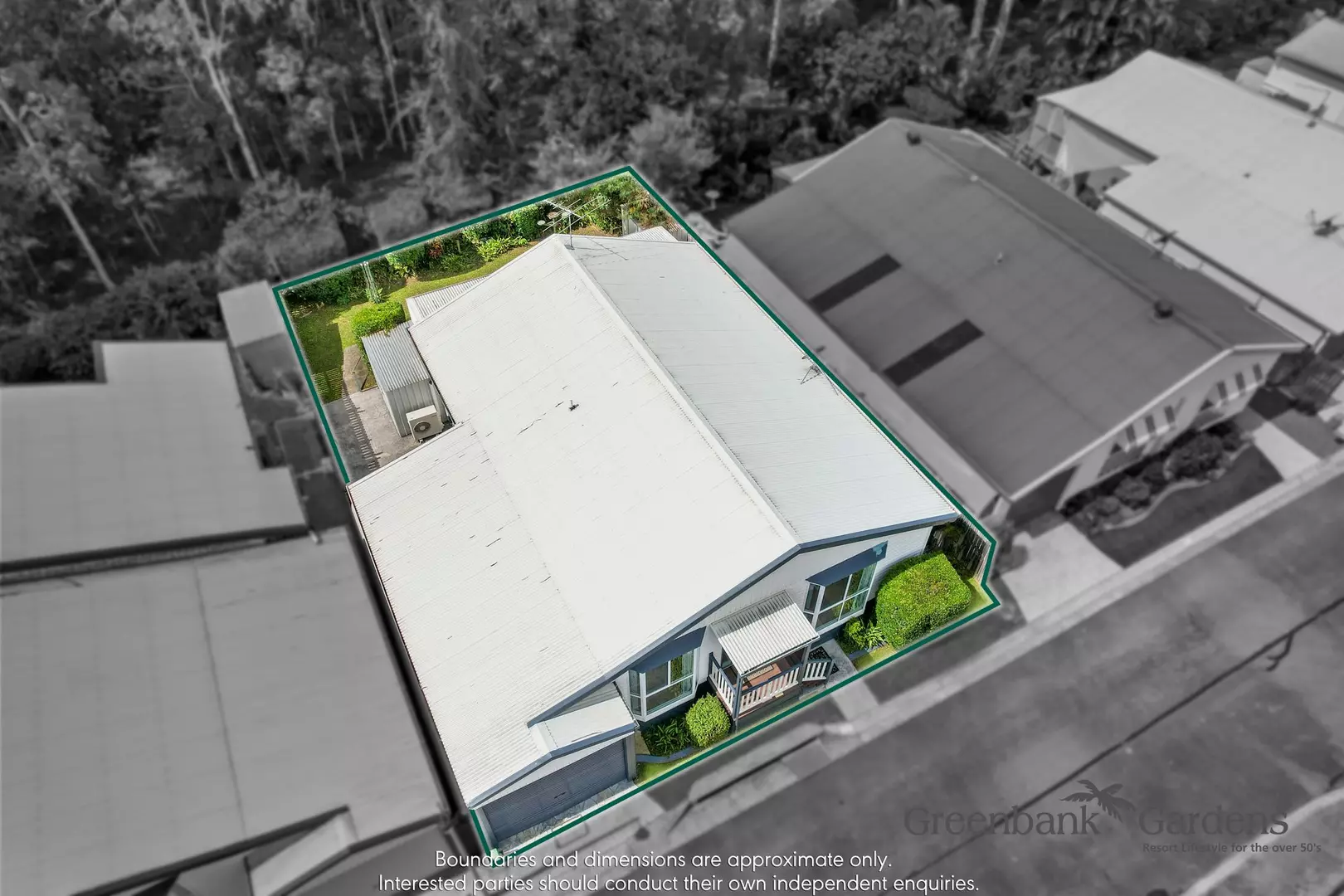 Beautiful 3 Bedroom Home with Bush-land Views - GREENBANK GARDENS