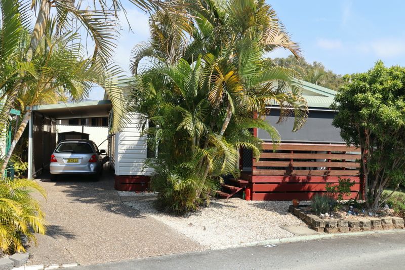 The Palms Village - Over 50’s pet friendly Lifestyle Village