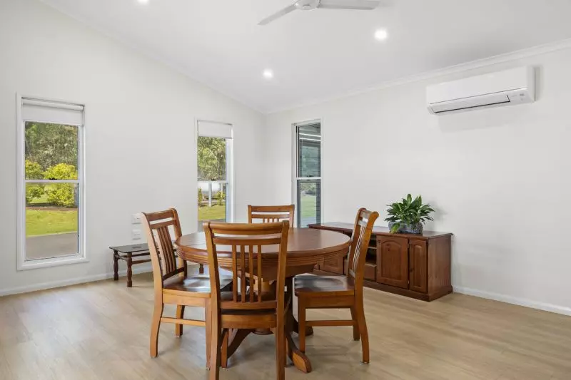 Peaceful Easy Living - Simply Move In & Relax!