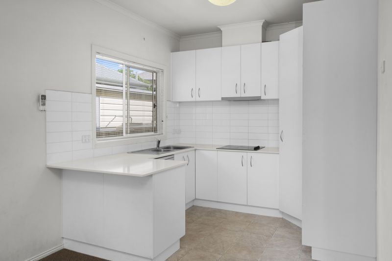 A True Renovators Delight!