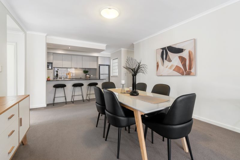 Contemporary Luxury Lifestyle!