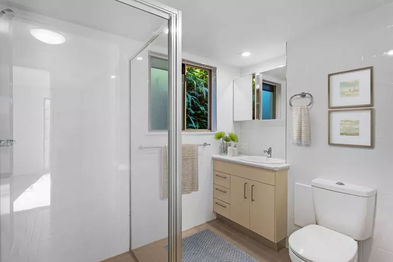 Ground-floor 2-bedroom villa