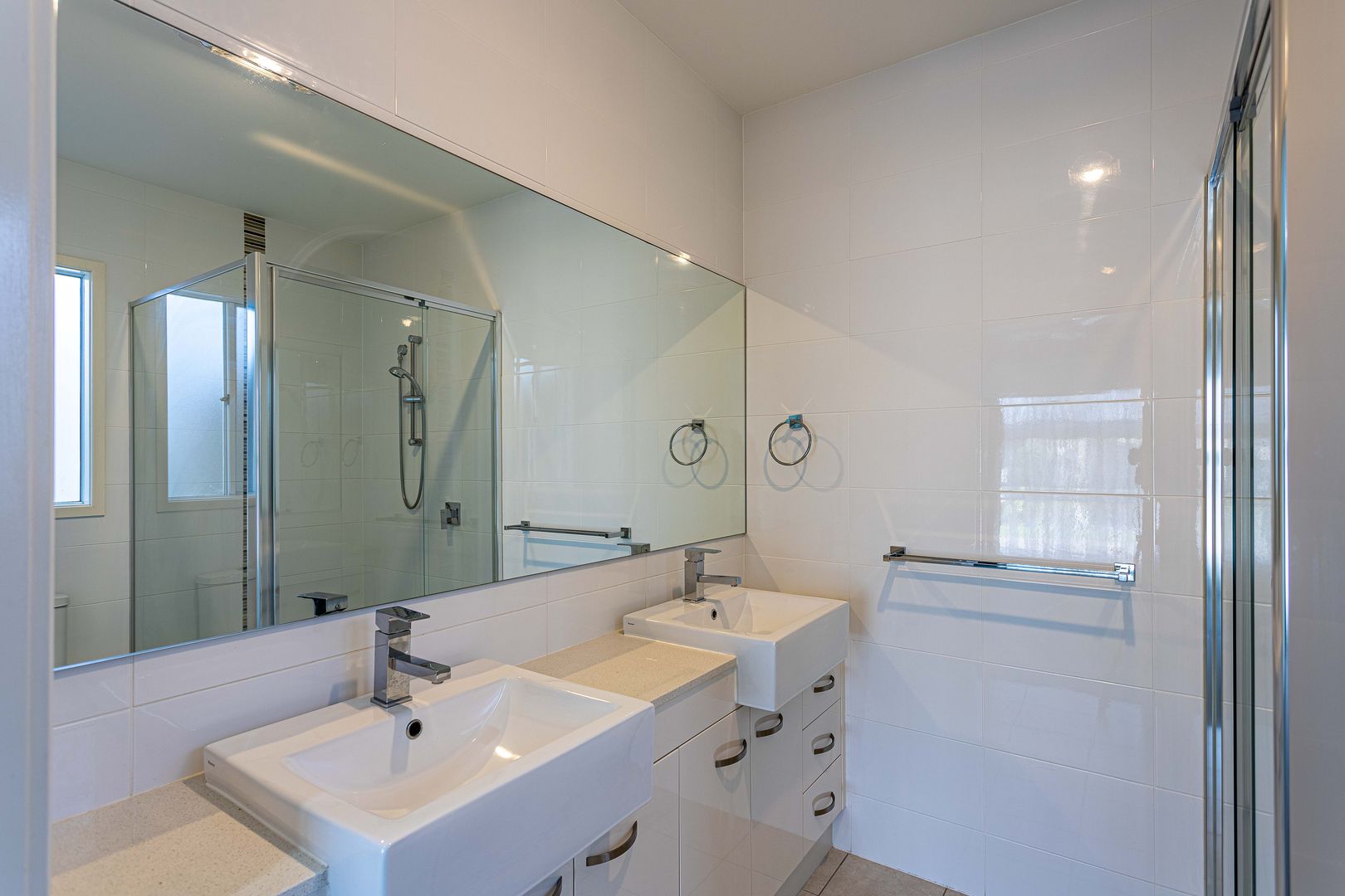 Palm Lake Resort Fern Bay - Close to all amenities