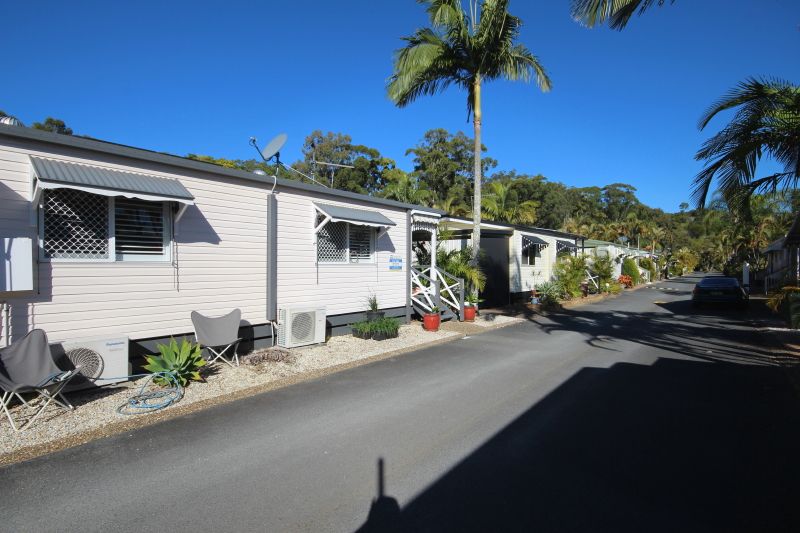 The Palms Village - Over 50's pet friendly Lifestyle Village