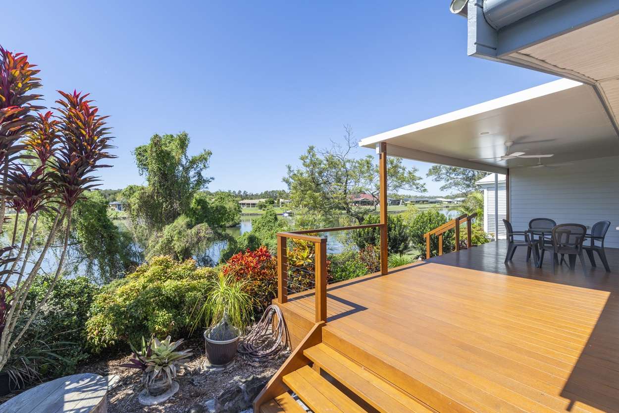 Luxury Waterfront Living