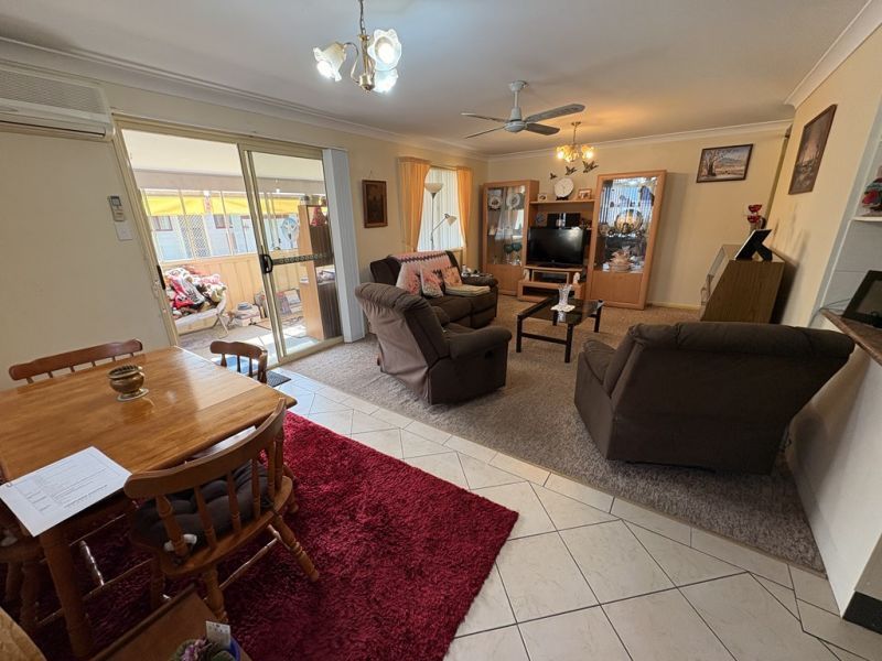 Beautiful 2 bedroom with home.