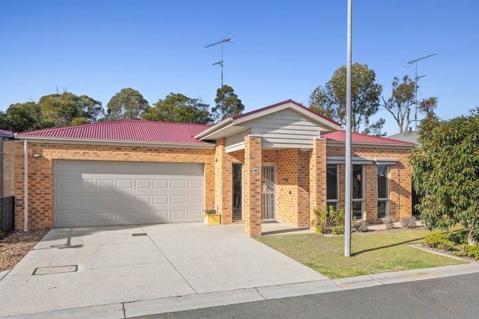 Modern Open Plan Living 3 Bedroom Villa