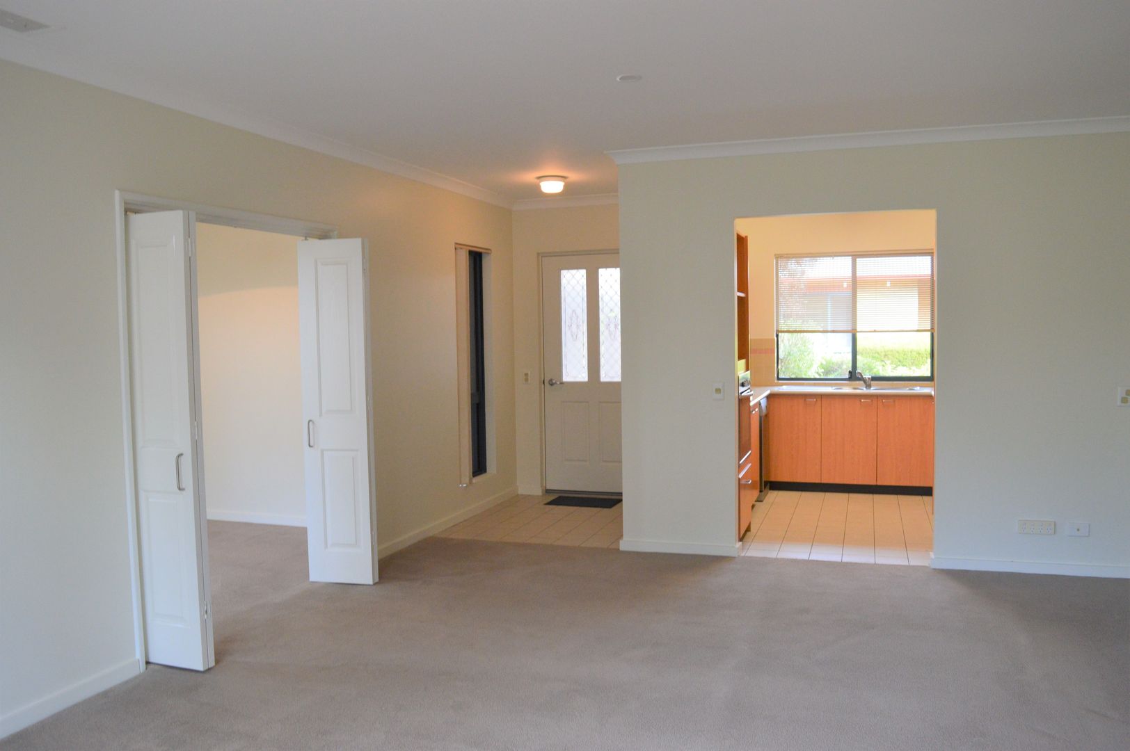 Outstanding 3 bedroom Independent Living Unit - Unit 36 Capecare Ray Village