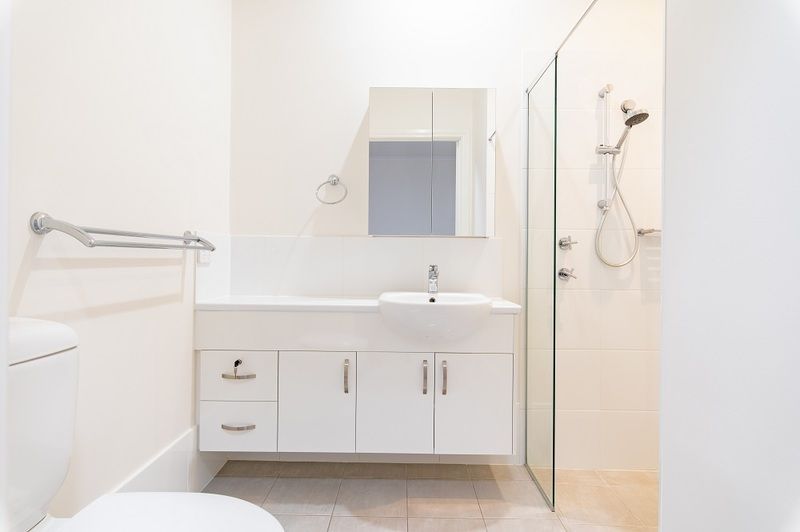 Light and bright care apartment!