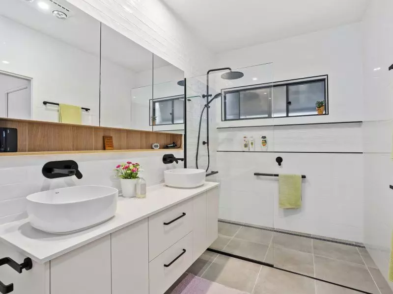 Site 350 - Established Special