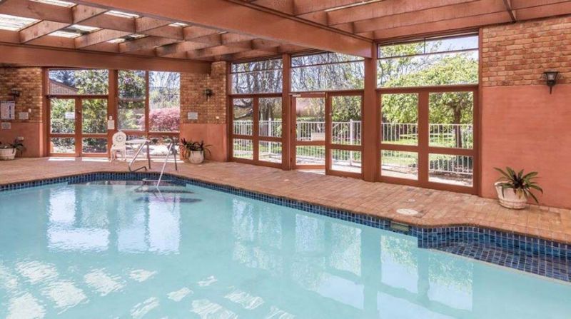 Garden views and Timeless charm in Mount Eymard