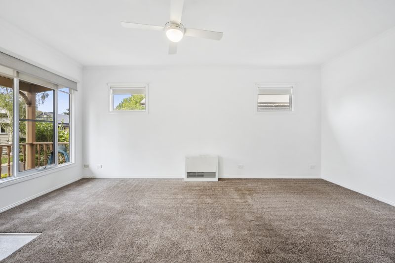 Delightful One-Bedroom Cottage