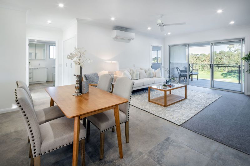 Relaxed retirement living with golf course views