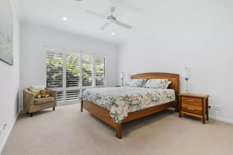 Site 230 - Established Peregrine