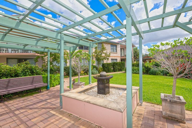 Garden setting North facing ground level unit