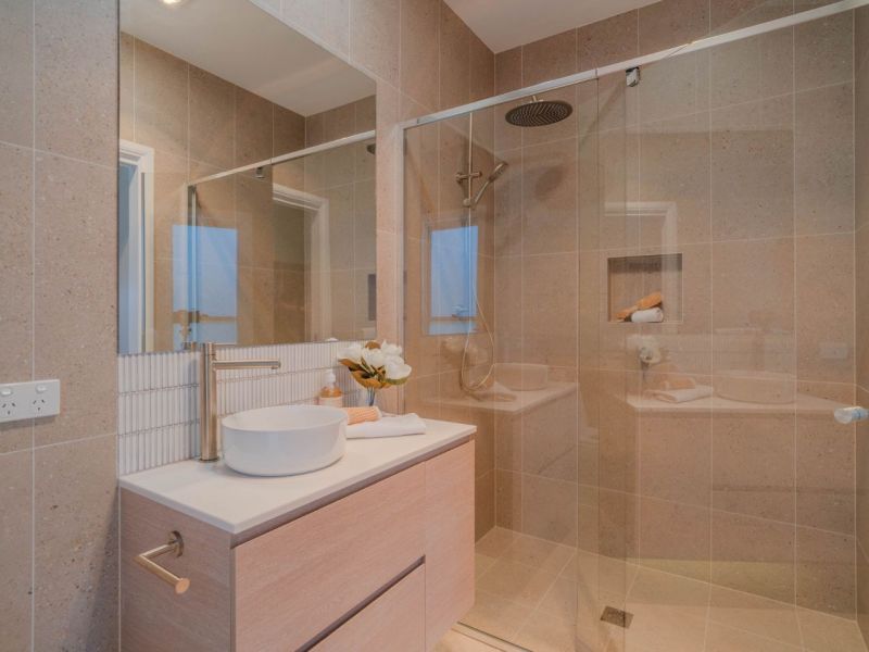 Downsize in Luxury!