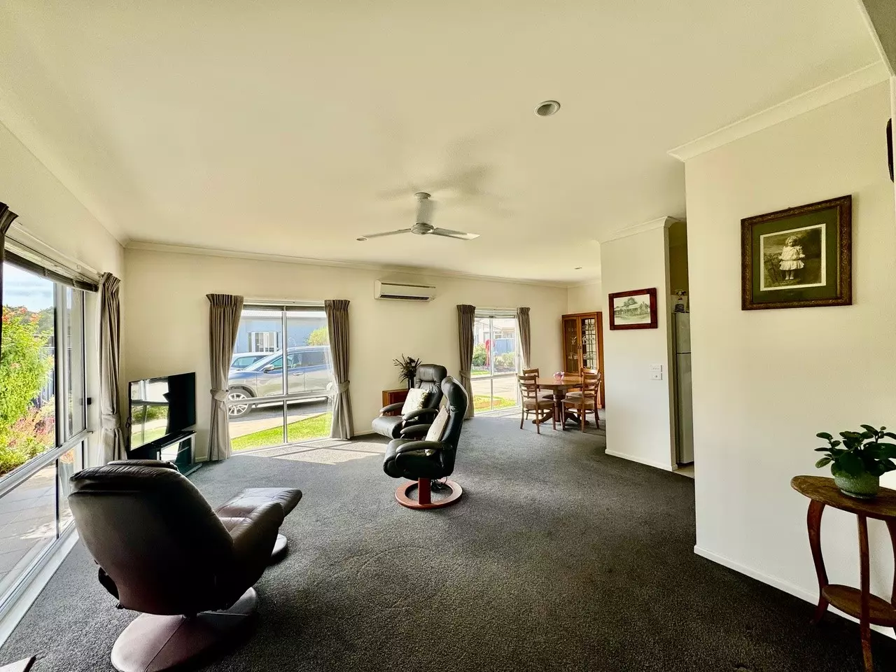 Turnkey home, ready for you to move in.