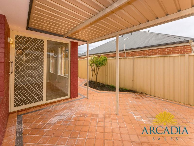 ARCADIA WATERS MANDURAH - Location - Location - Location