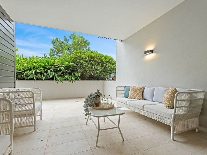 Ground-floor two-bedroom apartment